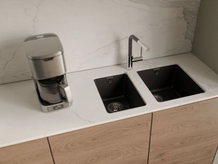 Кухонная мойка Rivelato BERKANA BK-25 antracite 30х45 цвет черный