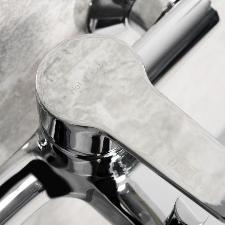 Смеситель для ванны Wasserkraft Rhin 4400 4401 настенный хром