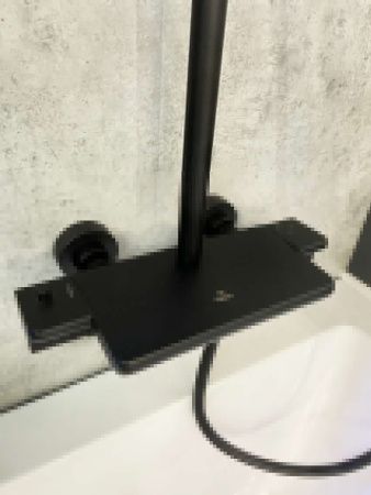 Душевая стойка AltroBagno Lamberto AltroBagnoLamberto030418MB настенная цвет черный