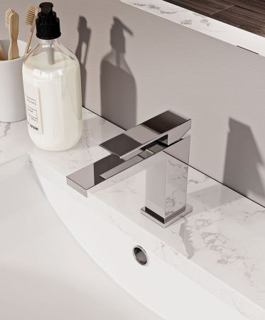 Смеситель Webert Pegaso PE830102015 на раковину хром