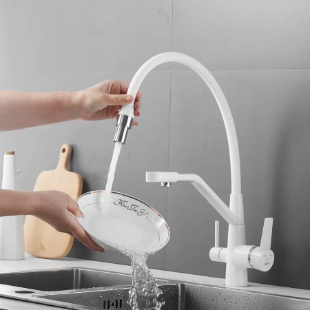 Смеситель для кухни Rose R558C на мойку белый