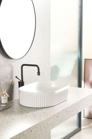 Раковина из сантехнического фарфора Sintesi SIN-LVB-APP-417 50х30 накладная цвет белый без отверстий под смеситель