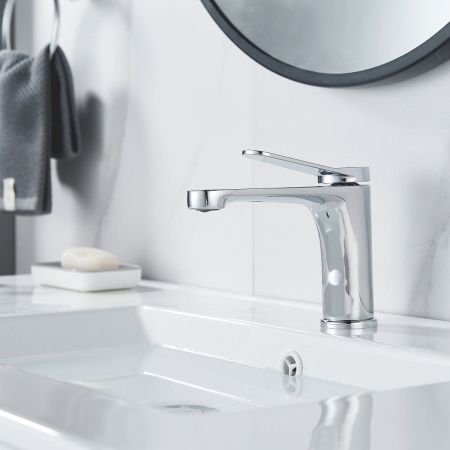 Смеситель Shevanik S6201 на раковину хром