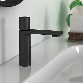 Смеситель Vincea Vogue VBF-4V3MB на раковину черный