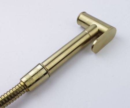 Гигиенический душ со смесителем Bronze de Luxe Element EL28GB черный/золото