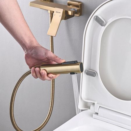 Гигиенический душ со смесителем Shevanik S6105G-1 золото