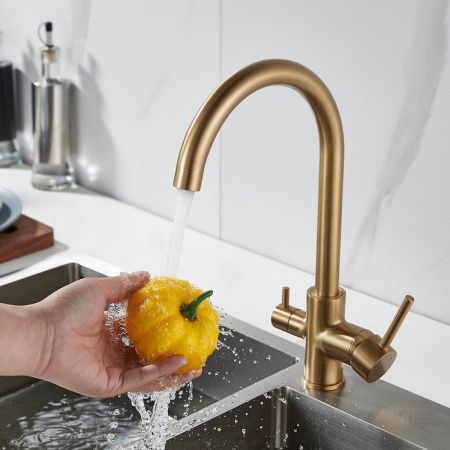 Смеситель для кухни Shevanik S128G на мойку золото