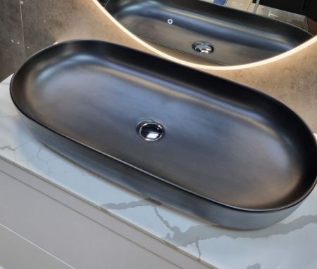 Раковина из сантехнического фаянса CeramaLux 78327MB 80х40 накладная цвет черный без отверстий под смеситель