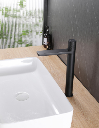 Смеситель ABBER Rund AF8711B на раковину/столешницу черный матовый