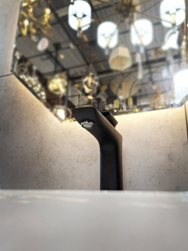 Смеситель для раковины AltroBagno Aperto AltroBagnoAperto010208NeOp на столешницу черный матовый - фото 4