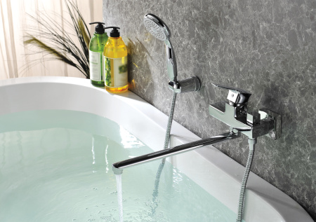 Смеситель для ванны LeMark Basis LM3617C настенный хром без термостата