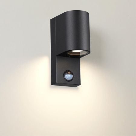 Уличный настенный светильник Odeon Light Motto (Мотто) 4390/1W