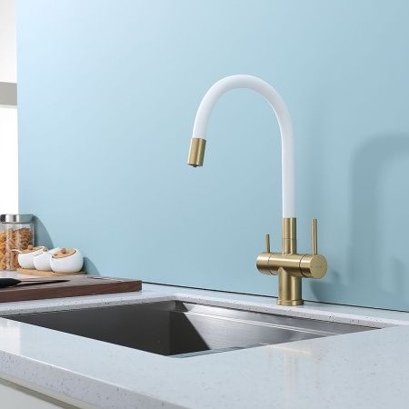 Смеситель для кухни Splenka S70 S70.64.03 на мойку золото