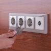 Розетка с заземлением и шторками Werkel 4690389157721