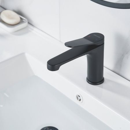 Смеситель Shevanik S6201H на раковину черный