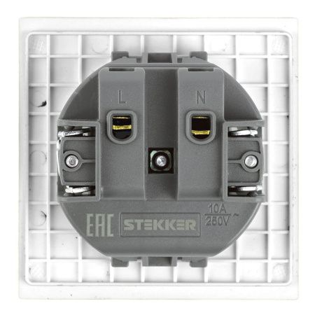 Розетка 1-местная с защитной шторкой Stekker Мия 50439