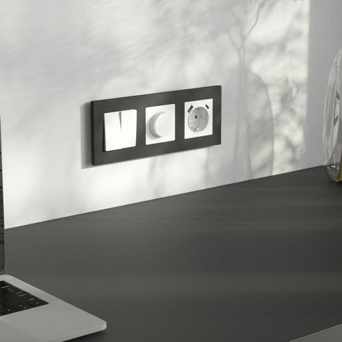 Розетка с/з со шторками и USB тип A+C Werkel 4690389213267 - фото 4
