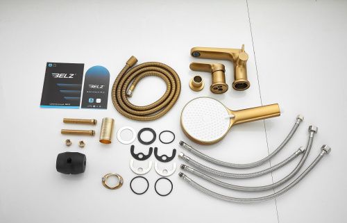 Смеситель Belz B713 B66713-5 на борт ванны золото - фото 3