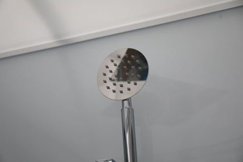 Душевая кабина Cerutti SPA VIVA101 100х100 четверть круга с крышей - фото 4