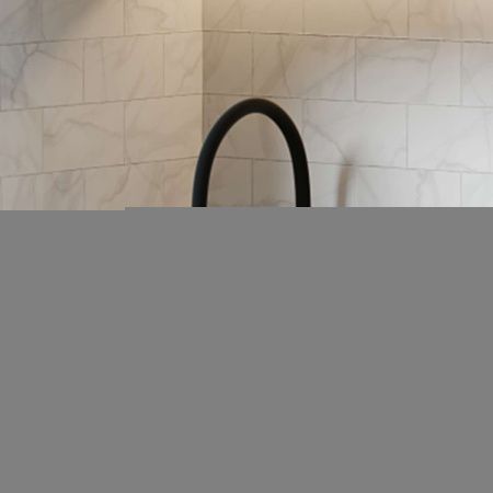 Смеситель для кухни Sancos Orta SC4008BG на мойку золото