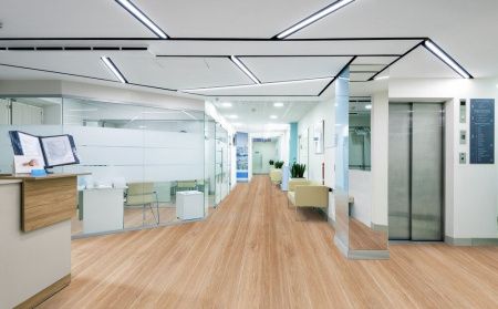 SPC ламинат CronaFloor Wood Дуб Монтара Т064527 толщина 0,4 см 43 класс 1200х180