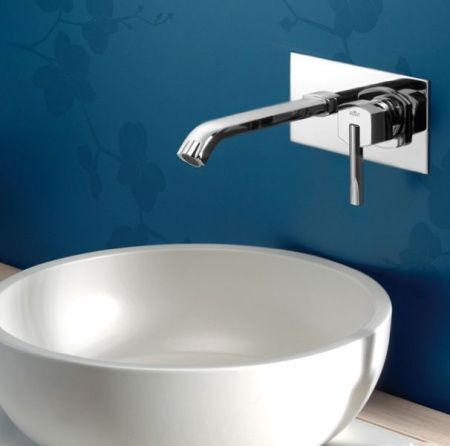 Смеситель для раковины Webert Azeta AZ830606015 настенный хром
