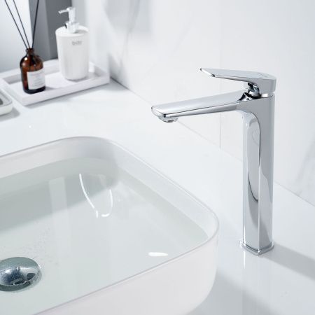 Смеситель для раковины Shevanik S4211 на столешницу хром