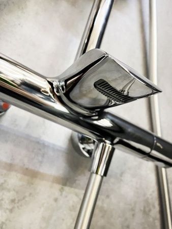 Душевая стойка AltroBagno Costanza AltroBagnoCostanza030412Cr настенная цвет хром
