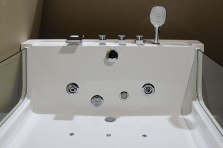 Ванна акриловая Frank 2016439109 170х120 пристенная прямоугольная с каркасом