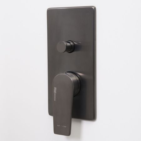 Смеситель для ванны и душа Wasserkraft Wiese 8400 8461 встраиваемый в стену серый