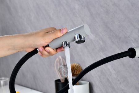 Смеситель для кухни Paulmark SERPENTINE Se213222-GRS на мойку серый