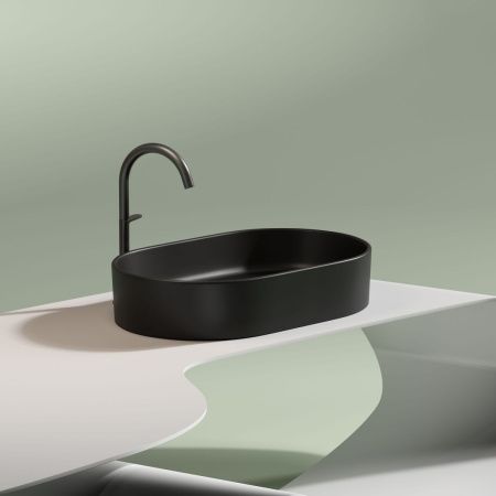 Раковина из сантехнического фарфора Ceramica Nova ELEMENT CN6048MB 60х40 накладная цвет черный