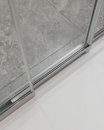 Душевая дверь Cezares MOLVENO MOLVENO-BF-3-90-C-Cr-IV 90х195 стекло прозрачное профиль хром глянцевый