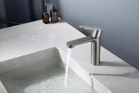 Смеситель Splenka S222 S222.10.09 на раковину серый