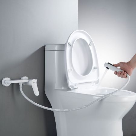 Гигиенический душ со смесителем Shevanik S43C S4305C-1 белый