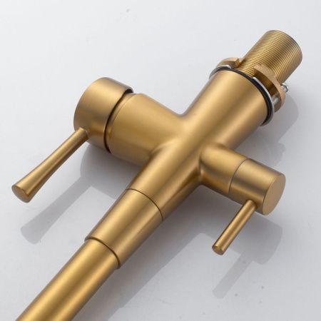 Смеситель для кухни Shevanik S528G на мойку золото