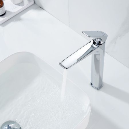 Смеситель для раковины Shevanik S4211 на столешницу хром