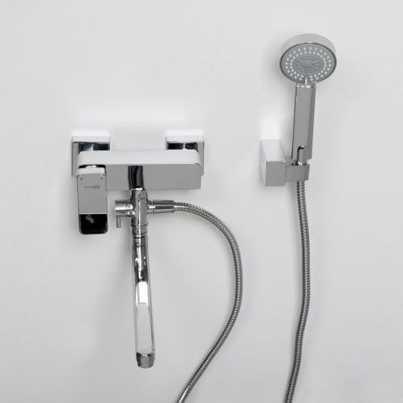 Смеситель для ванны и душа Wasserkraft Aller 1060 1062L настенный хром