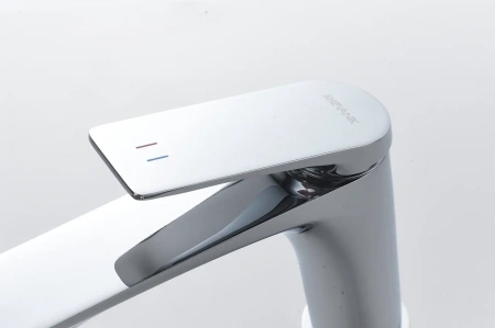 Смеситель Shevanik S9101 на раковину хром