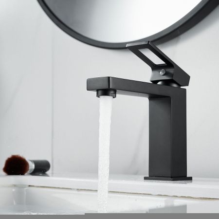 Смеситель Raffine F0196H на раковину черный