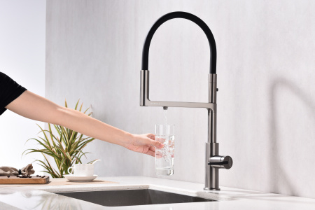 Смеситель для кухни Paulmark TORNADO To213402-GM на мойку серый