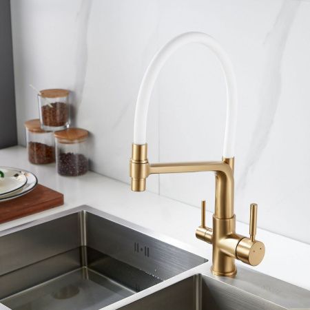 Смеситель для кухни Rose R658G на мойку золото