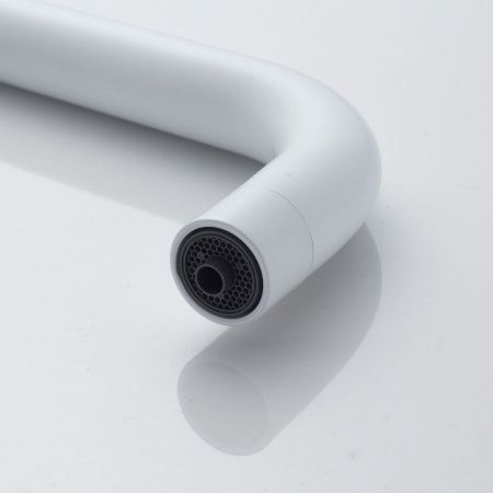 Смеситель для кухни Shevanik S528C на мойку белый