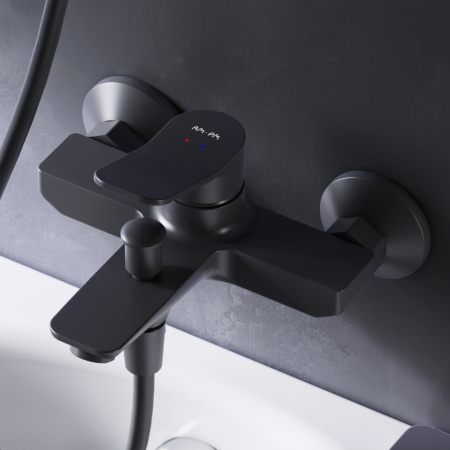 Смеситель для ванны и душа Am.Pm X-Joy F85A10022 настенный черный без термостата
