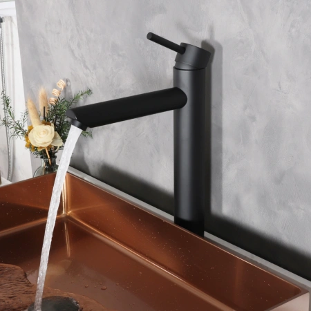 Смеситель Gid Cascada Berlin SS080-BM-D (SS080BMD) на столешницу черный матовый