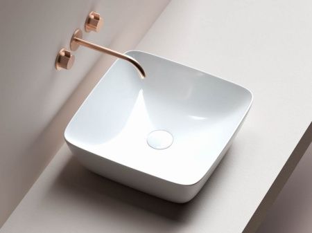 Раковина из сантехнического фарфора Ceramica Nova FORM CN2002 40х40 накладная цвет белый