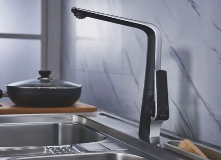 Смеситель для кухни Rose R1313H на мойку черный/хром