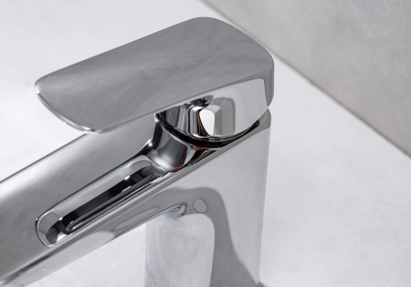 Смеситель Aquatek ВЕГА AQ1011CR на раковину хром без термостата