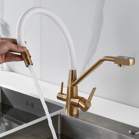 Смеситель для кухни Shevanik S968G на мойку золото