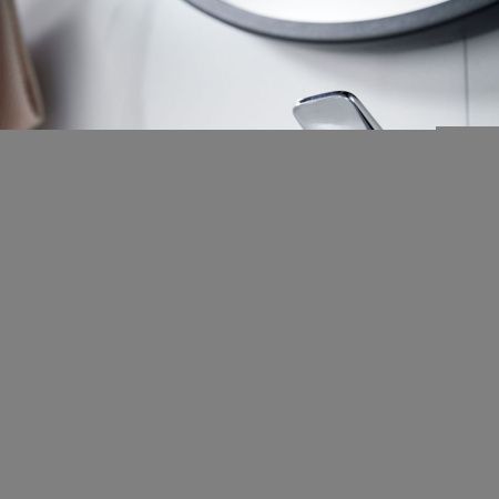 Смеситель Shevanik S4201 на раковину хром